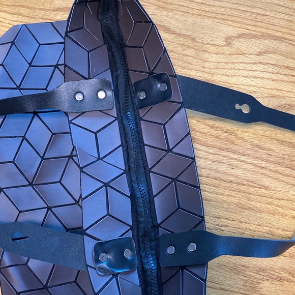 Geometric Tote Bag - Picture 2 of 5